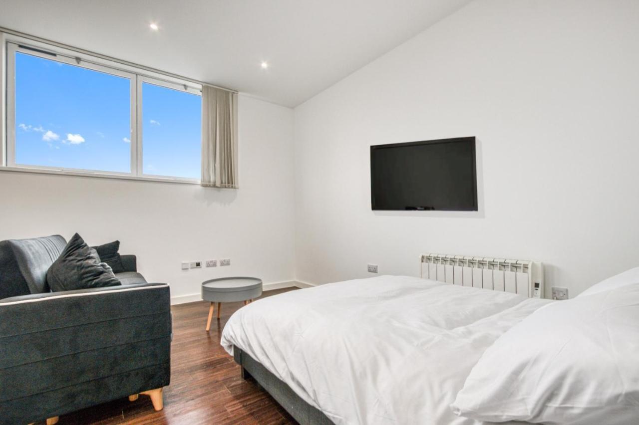 Stylish Studio By Heathrow Airport Apartment London Exterior photo